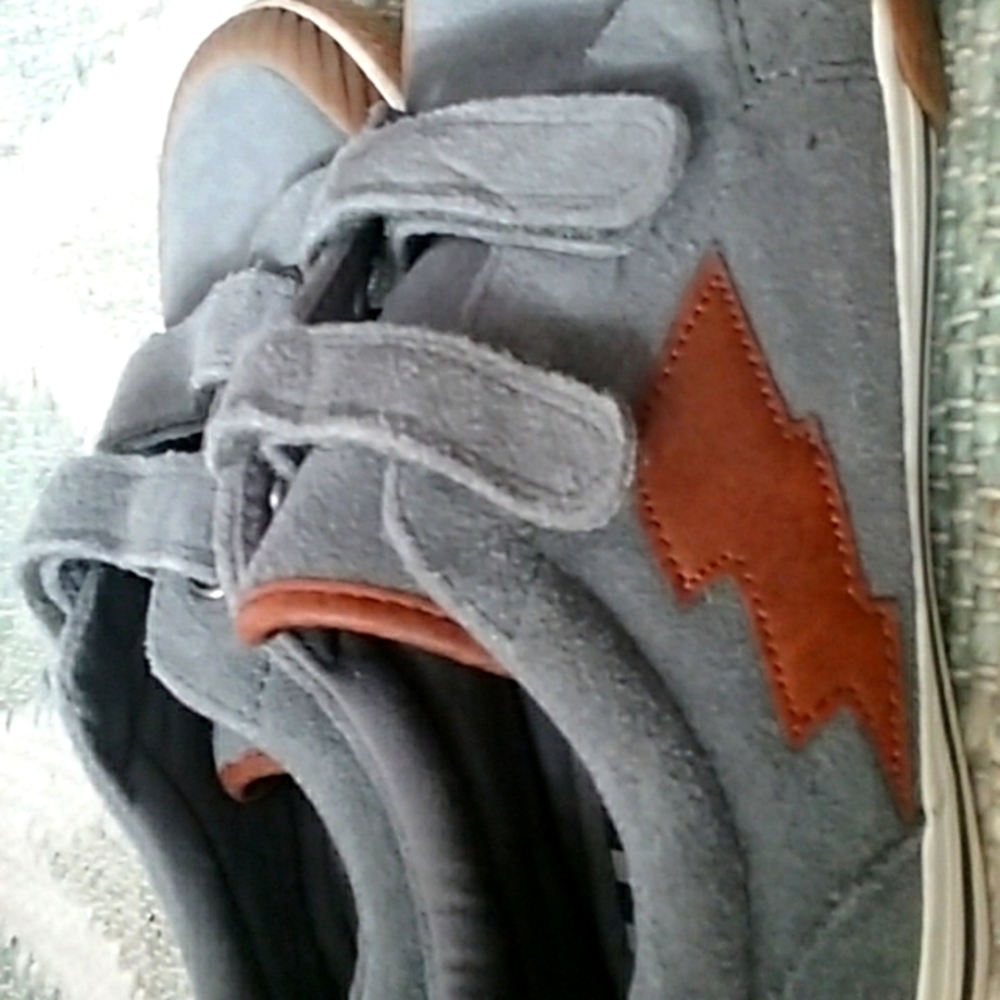 Hanna Andersson sneakers